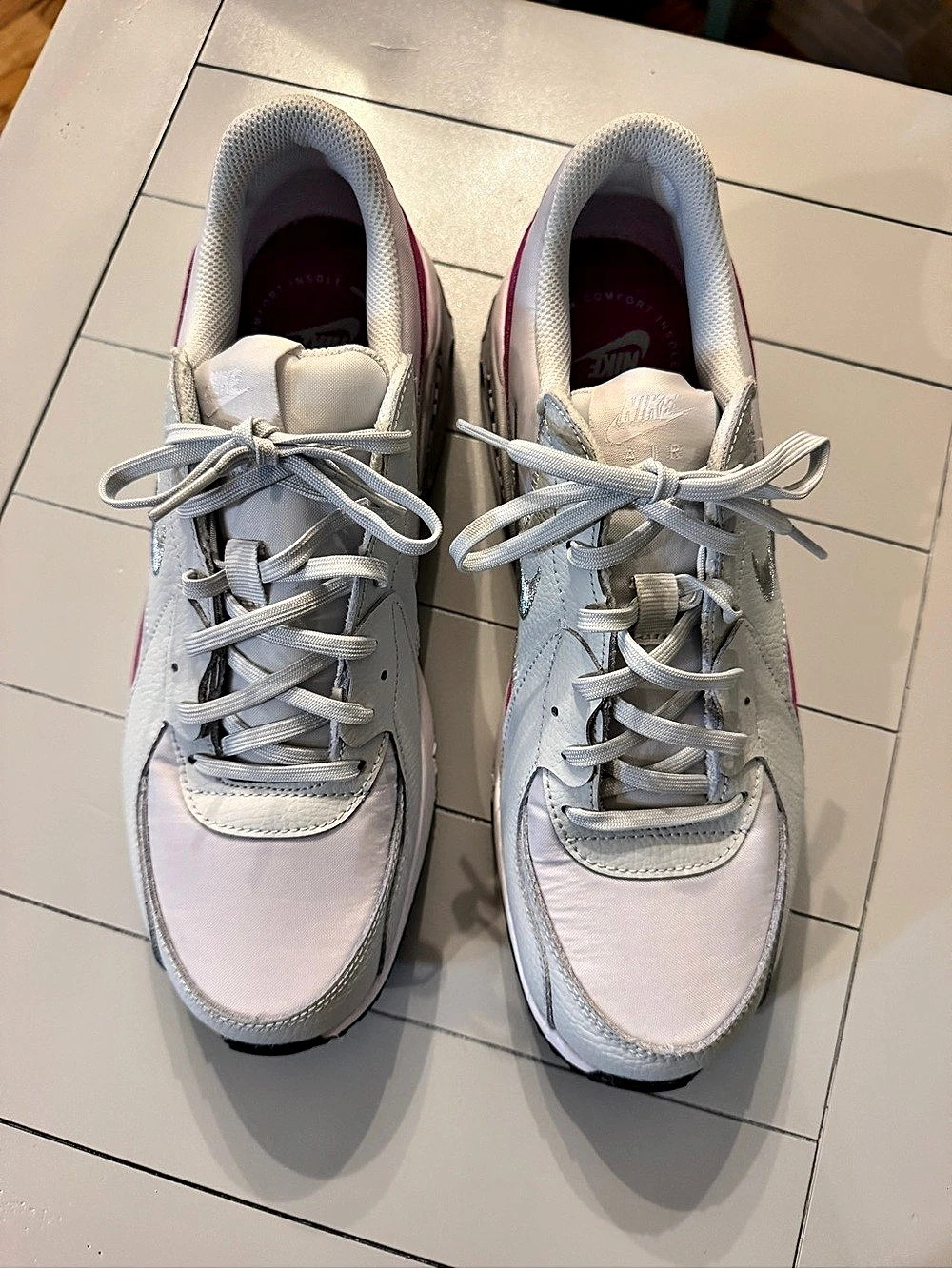 Nike Air Max 1 men’s  Sneakers White & Pink US 11